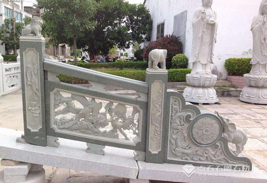 花崗巖石雕欄桿